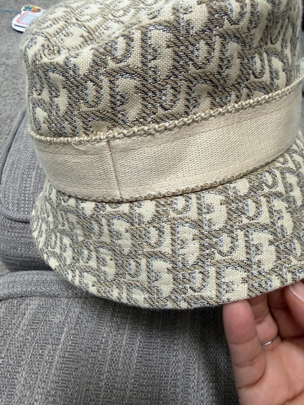 Bucket Hat - Picture 4 of 8